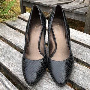 Banana Republic Snakeskin Heels